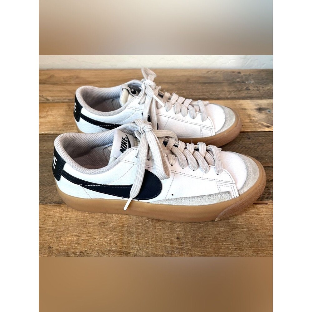 Nike Blazer Low 77 GS White Anthracite Gum Sole 4Y DA4074-128